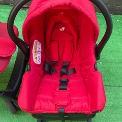 joieベビーカー 、チャイルドシートのセットの画像
