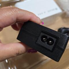 スノーピークのモバイルソーラーチャージャーの画像