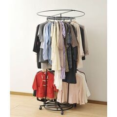 回転衣装収納ハンガーの画像