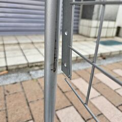 スチールラック　棚付き　伸縮できます　スチール製　幅約60cm～100cmぐらい高さ115cm　ged2の画像