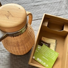 新品　藤ポットの画像