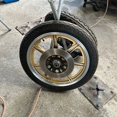 z250用タイヤホイールセットです
