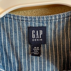 【双子】GAPベビーギャップ　デニムツナギ　ロンパースの画像