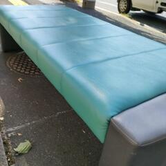 平面ソファの画像