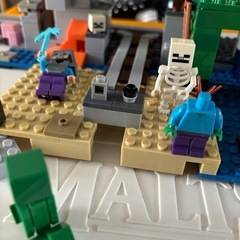 中古　互換品　LEGO風ブロック　 マインクラフト  巨大クリーパー像の鉱山の画像