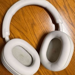 ソニー ヘッドホン WH-1000XM5の画像