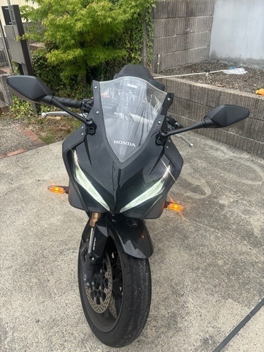 HONDA CBR650R 2022年式　車検有り