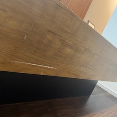 モダンデザイン 引き出し付きテーブル 黒と木目の画像