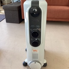 美原店 De'Longhi (デロンギ) オイルヒーター アミカ...