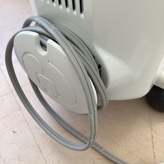 美原店 De'Longhi (デロンギ) オイルヒーター アミカルド RHJ35M0812-DG 電気ヒーター ゼロ風暖房 静音 乾燥しにくい 表面温度約70℃ 燃料補充不要 チャイルドロック [8-10畳] の画像