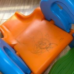 滑り台　子ども用　トイザラス　汚れあり　自宅まで取りに来られる方のみ　おもちゃの画像