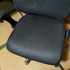 OAチェア　コーナン　ブラック

OAチェアーHM

720×奥行690×高さ1150~1240(mm) 400~550(mm　オフィス　事務所椅子の画像