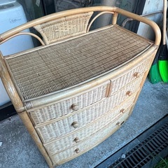 ラタン長タンス