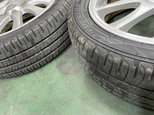 決定　
ダイハツ 純正15インチ　タイヤ残量有　　　