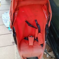 クイニーザップエキストラ ベビーカーの画像