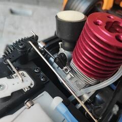 ラジコンエンジンのエンジンをかけてくれる方