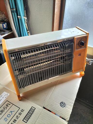 昭和レトロ電気ストーブ