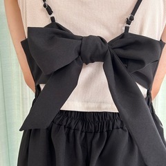 女子服の画像