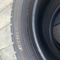 215/60R17 スタッドレスタイヤの画像