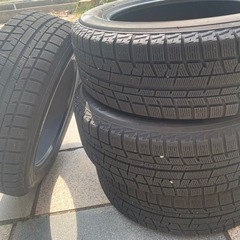 215/60R17 スタッドレスタイヤ