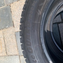 215/60R17 スタッドレスタイヤの画像