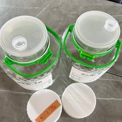 果実酒　ガラス瓶の画像