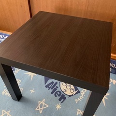 テーブル