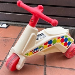 公園レーサー　乗り物　こども向け