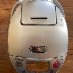 Panasonic(パナソニック)  SR-PB1000-S 炊飯器 おどり炊き シルバー [5.5合 /圧力IH] 中古の画像