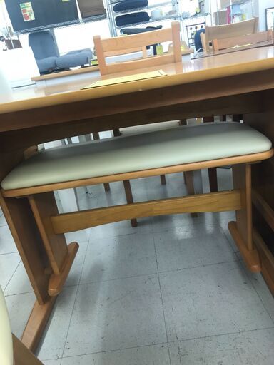 4人用ダイニングテーブル 幅(W)900～12000mm × 奥行(D)750mm × 高さ(H)715mm