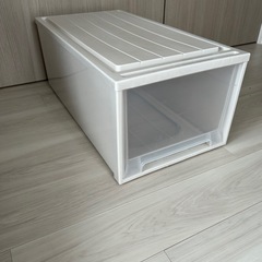 受け渡し予定者決まりました。収納ボックス① の画像