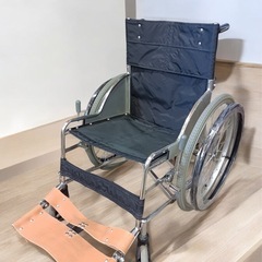 ［八4748］車椅子 折り畳み 介護用品