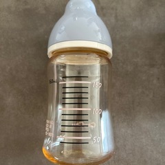 chuchu 哺乳瓶　プラスチック？の画像