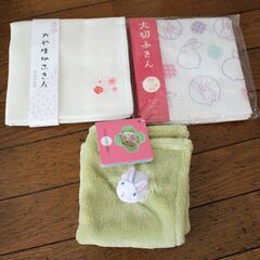 【新品・未使用】うさぎのミニトート＆ハンカチの画像