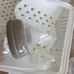 哺乳瓶　レンジで消毒　おしゃぶり　除菌じょーず　西松屋の画像
