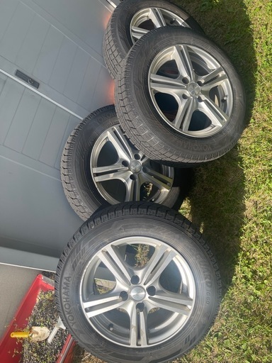 スタッドレスタイヤ コンパクトカークラス