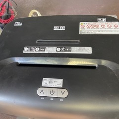 電動シュレッダー　NSE-526　中古品　動作OK　ナカバヤシ　パーソナルシュレッダーの画像