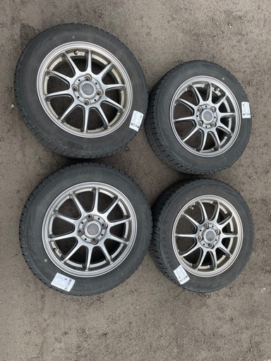 スタッドレスタイヤ　ブリヂストン155/65/14R