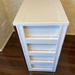 ⭕️お買い得⭕️チェ スト ワイド 4段 /ブラウン の画像