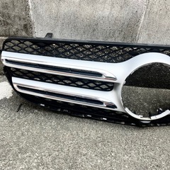 Mercedes Benz GLC 220d 純正バンパー 2017 年の画像