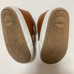 ベビー靴 ブラウンの画像