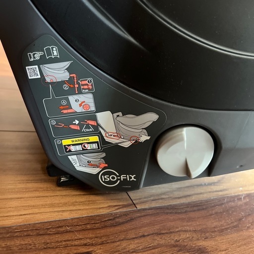 Combi チャイルドシート　クルムーヴ　　エッグショック　ISOFIX
