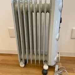 デロンギオイルヒーターHJ0812の画像