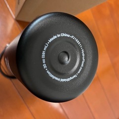 当選品　ジョージア✖️ヤングジャンプコラボボトルの画像