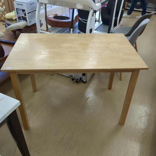 ダイニングテーブル☆ナチュラルカラー、小傷等、木製、テーブル【浜村鹿野温泉ICから3分 買取本舗 宮本リサイクル 営業時間9～19時 定休日水曜のみ←連絡できませんm(_ _)m】