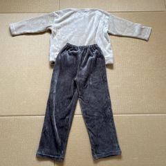 値下げ130リラックマフリース上下の画像