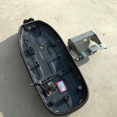 スーパーカブ　ダブルシート　DIY 張り替えベースの画像