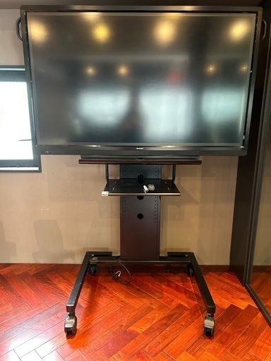 10/8まで最終値下げ!!シャープ PN-L603WA 【液晶モニタ・液晶ディスプレイ】