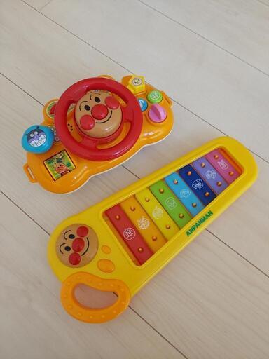 アンパンマンおもちゃ２つと滑り台プレイジム