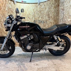 【絶版1992年式希少車両です!!🌸🔥】在庫有◎NC31初期CB400SFが入庫しました!!の画像